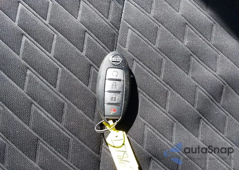 2021 Nissan Kicks Sv Xtronic Cvt из США, поврежденный, VIN 3N1CP5CVXML523471